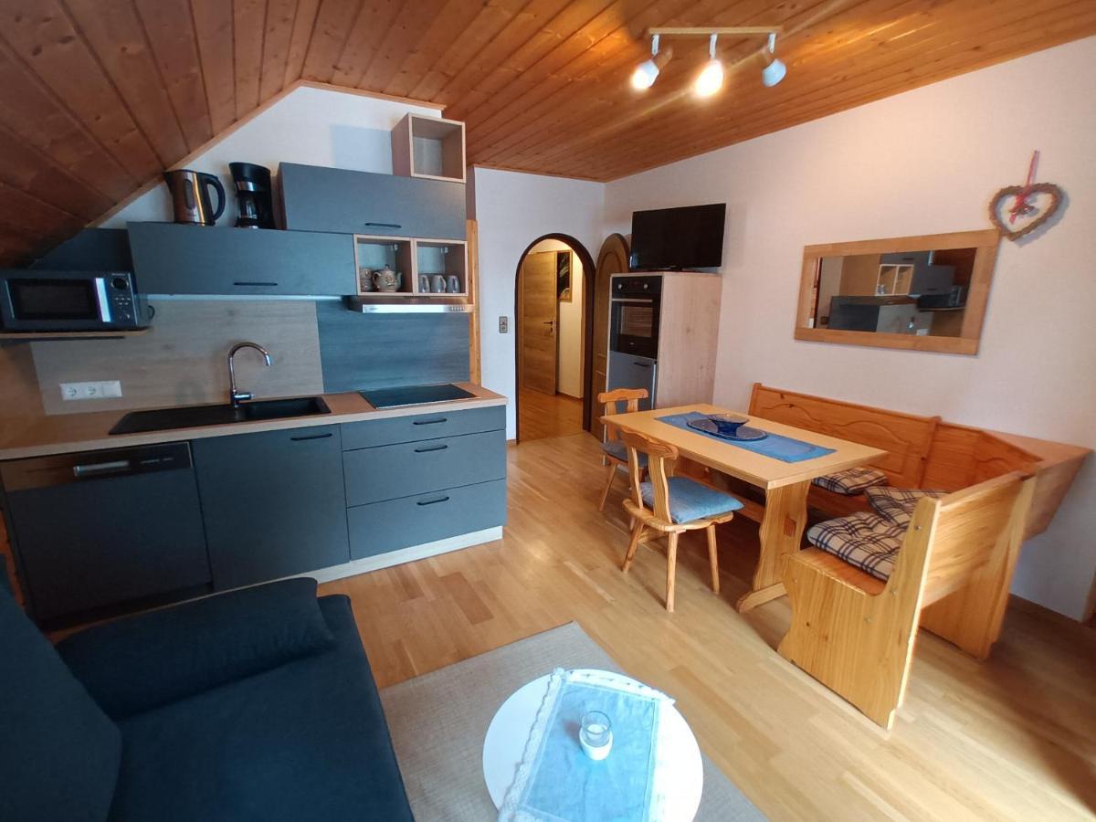 Almhaus Bluemel Appartement Turracher Höhe Buitenkant foto