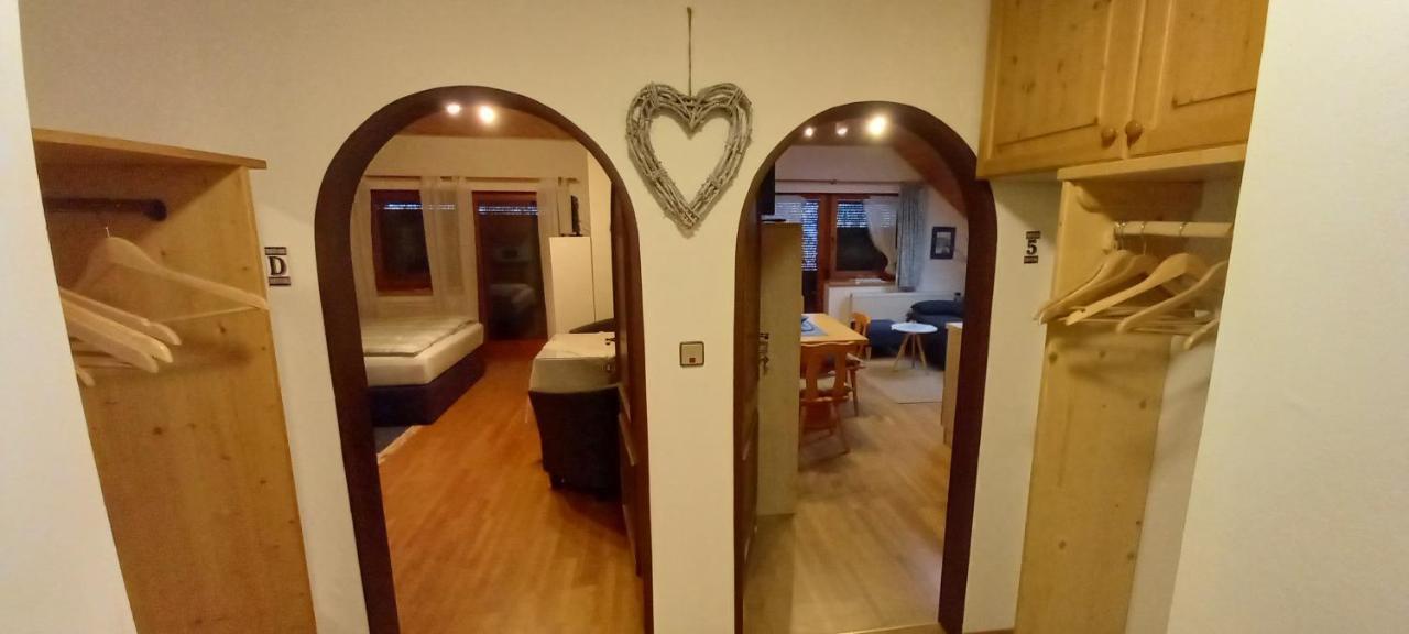 Almhaus Bluemel Appartement Turracher Höhe Buitenkant foto