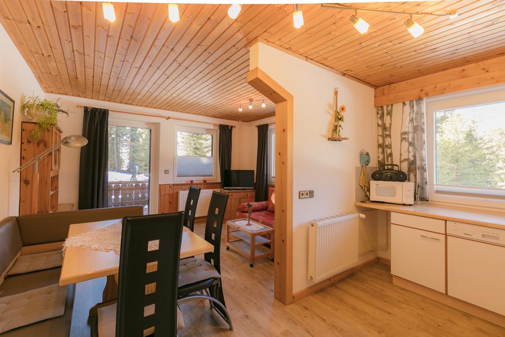 Almhaus Bluemel Appartement Turracher Höhe Buitenkant foto